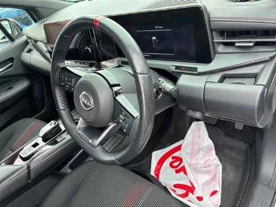 Nissan Aura