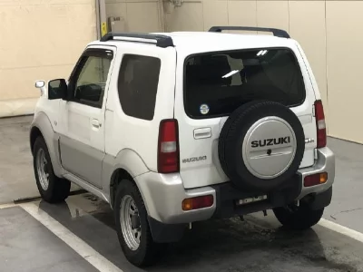 Suzuki Jimny Sierra