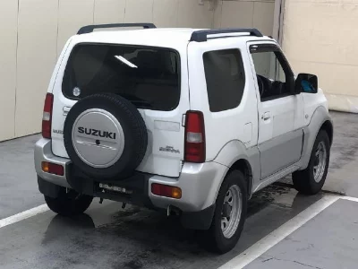 Suzuki Jimny Sierra