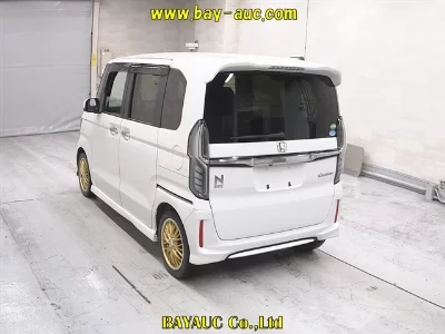 HONDA N BOX CUSTOM