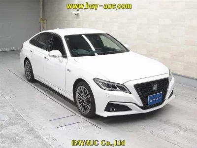 TOYOTA CROWN HYBRID