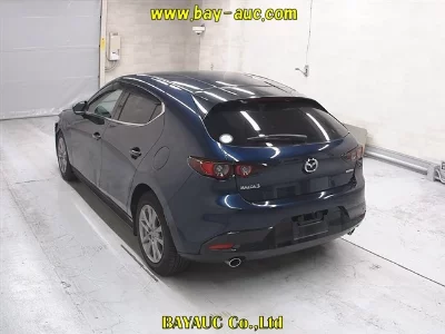 MAZDA MAZDA3 FASTBACK
