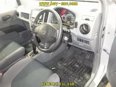 MAZDA FAMILIA VAN