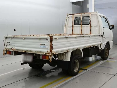 MAZDA BONGO BRAWNY TRUCK