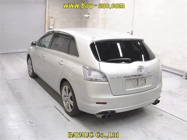Toyota Mark X Zio  с аукциона в Японии
