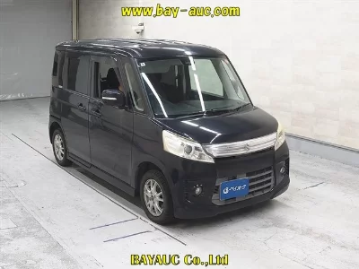 Suzuki Spacia Custom