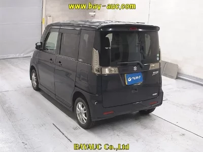 Suzuki Spacia Custom