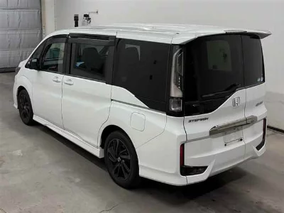 HONDA STEPWGN SPADA