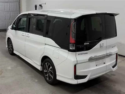 HONDA STEPWGN SPADA