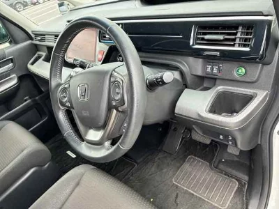 HONDA STEPWGN SPADA