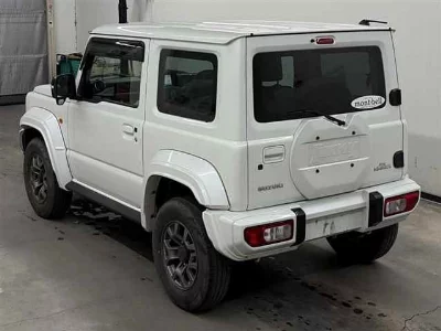 Suzuki Jimny Sierra