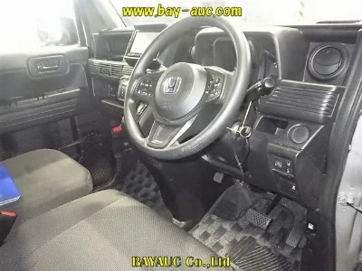 HONDA N-VAN