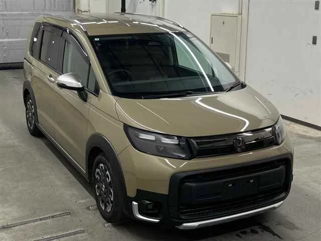 Honda Freed  с аукциона в Японии