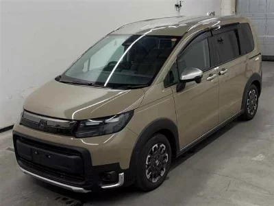 HONDA FREED HYBRID