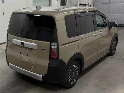 HONDA FREED HYBRID