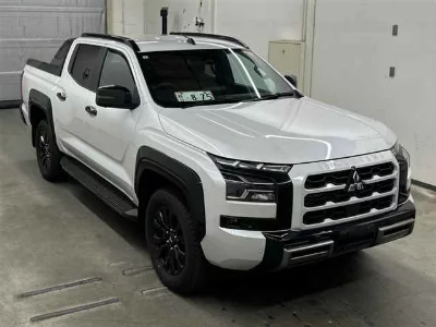 Mitsubishi Triton