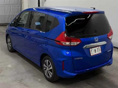 HONDA FREED HYBRID
