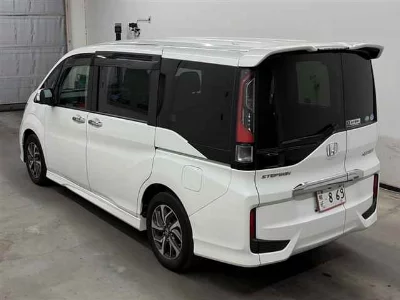 HONDA STEPWGN SPADA