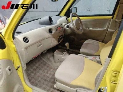 DAIHATSU ESSE