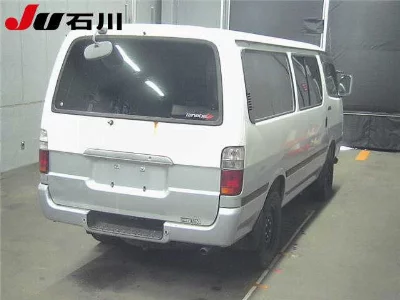 TOYOTA REGIUS VAN