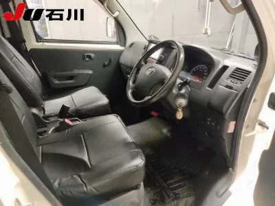 TOYOTA LITE ACE VAN