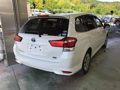 TOYOTA COROLLA FIELDER