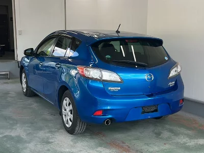 MAZDA AXELA SPORT