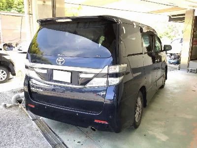 TOYOTA VELLFIRE