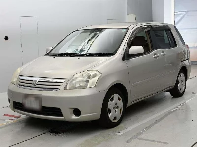 TOYOTA RAUM