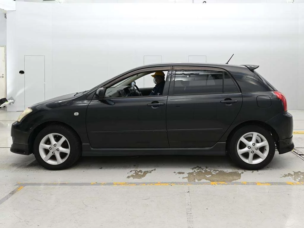 Toyota Corolla Runx  с аукциона в Японии