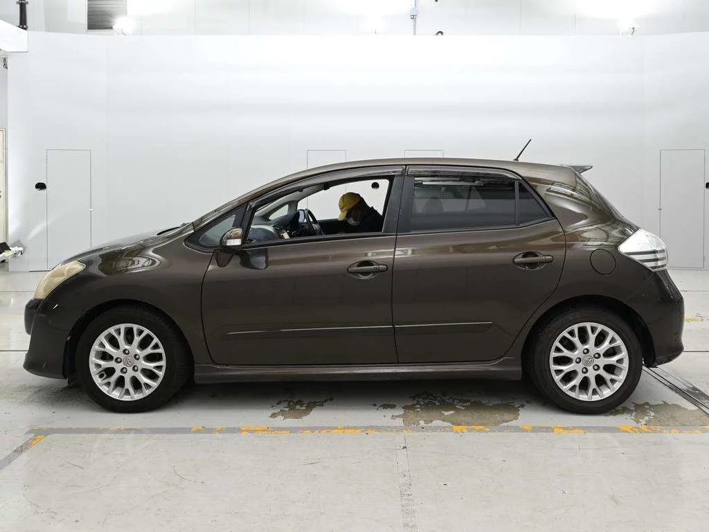 Toyota Blade  с аукциона в Японии