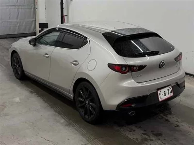 MAZDA MAZDA3