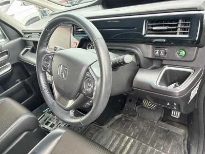 HONDA STEPWGN SPADA