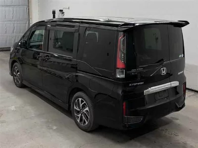 HONDA STEPWGN SPADA