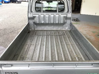 TOYOTA PIXIS TRUCK