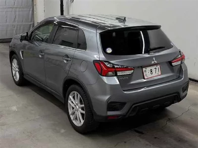 Mitsubishi RVR