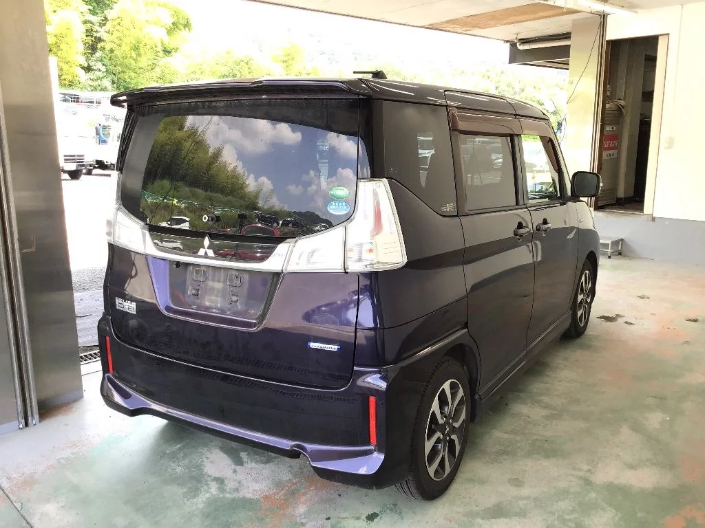 Mitsubishi Delica D:2  с аукциона в Японии