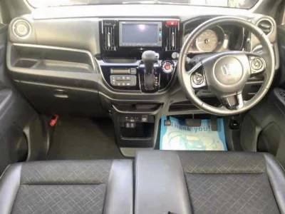 HONDA N-WGN