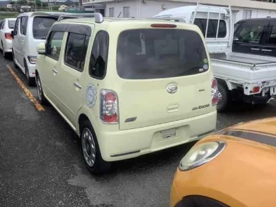 Daihatsu Mira Cocoa