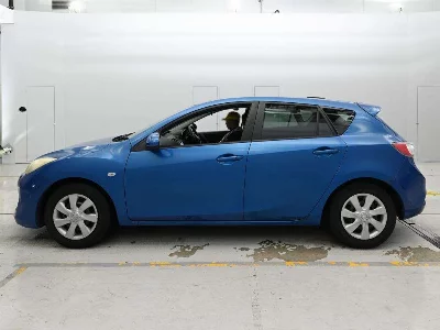 MAZDA AXELA SPORT