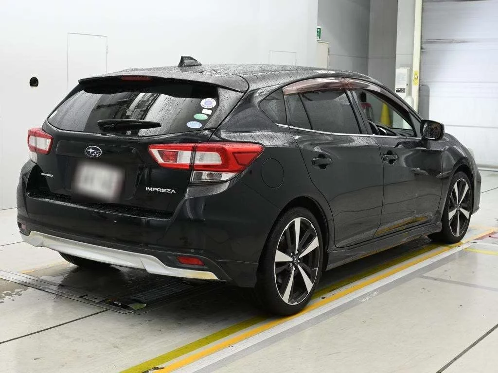 Subaru Impreza  с аукциона в Японии
