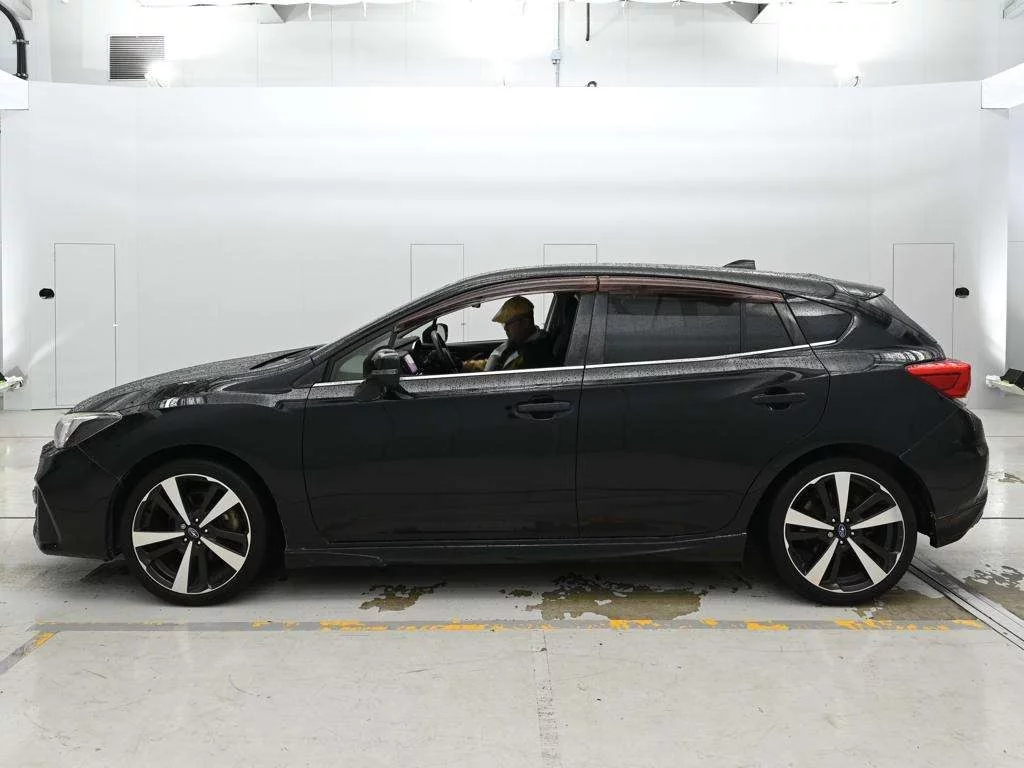 Subaru Impreza  с аукциона в Японии