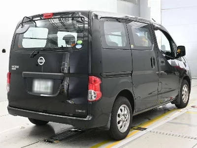 Nissan NV200 VANETTE VAN