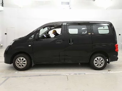 Nissan NV200 VANETTE VAN