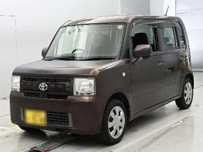 Toyota Pixis Space