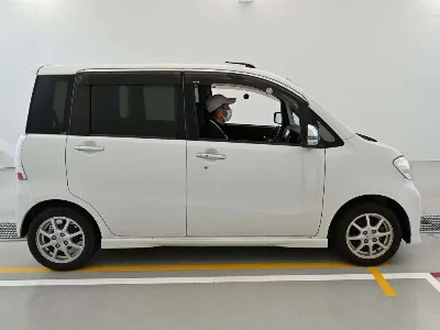 DAIHATSU TANTO EXE
