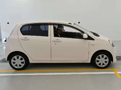 TOYOTA PIXIS EPOCH