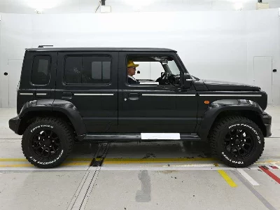 SUZUKI JIMNY NOMADE