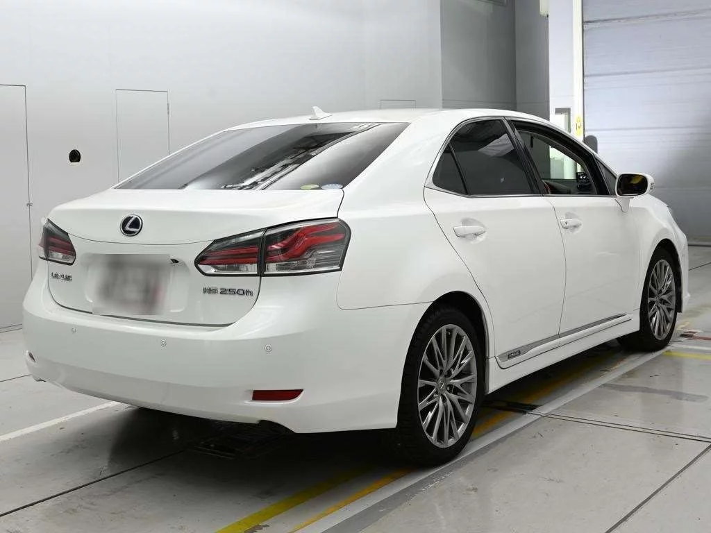 Lexus HS250h  с аукциона в Японии