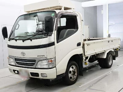 TOYOTA DYNA TRUCK